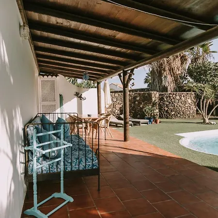 Casa Brujas Lajares Villa Exterior photo